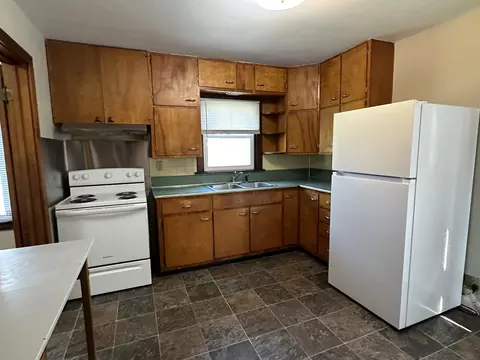 1104 Hovey Ave, Normal, IL 61761 photo 8