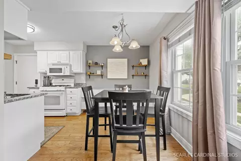 1586 Timber Trl #C, Wheaton, IL 60189 photo 6