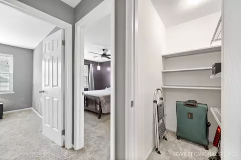 1586 Timber Trl #C, Wheaton, IL 60189 photo 13