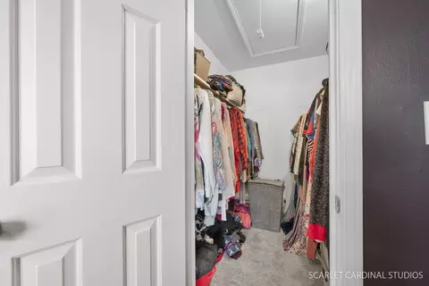 1586 Timber Trl #C, Wheaton, IL 60189 photo 12