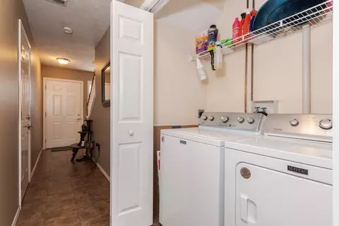 3 Oak Park Rd, Bloomington, IL 61701 photo 20