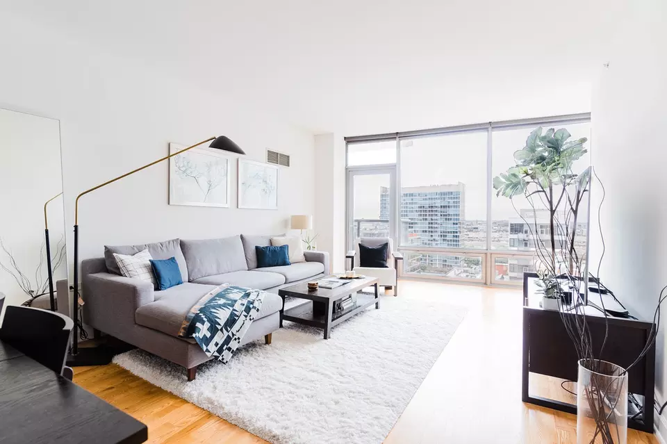  100 E 14th St #1607, Chicago, IL 60605 photo 2
