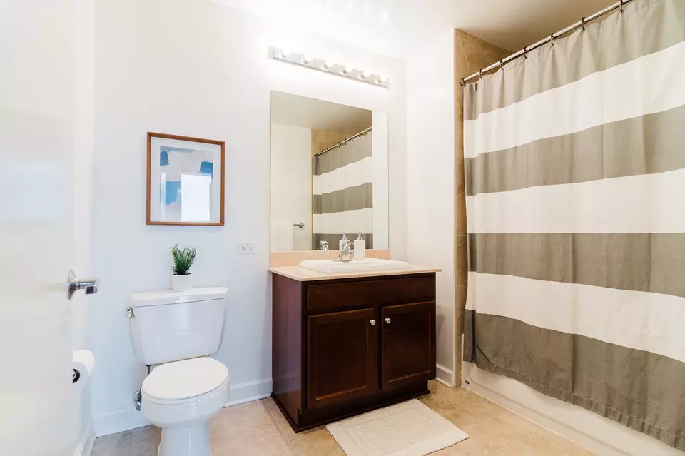 100 E 14th St #1607, Chicago, IL 60605 photo 15