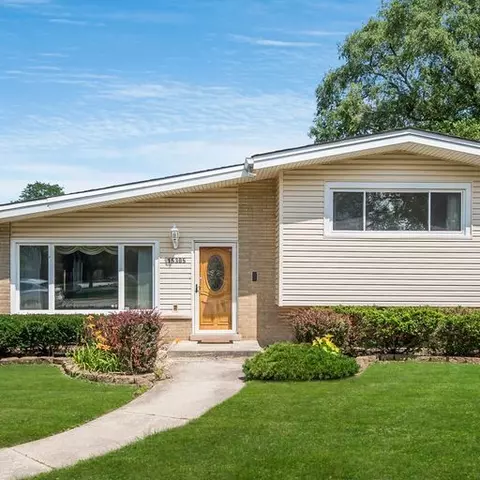 15305 Ingleside Ave, South Holland, IL 60473