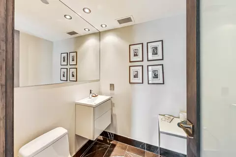 60 E Monroe St #5406, Chicago, IL 60603 photo 37