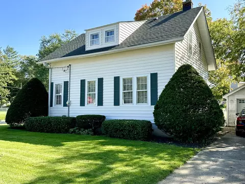701 Chambers St, Ottawa, IL 61350 photo 5