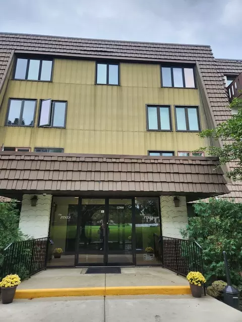 12900 W Heiden Cir #4306, Lake Bluff, IL 60044