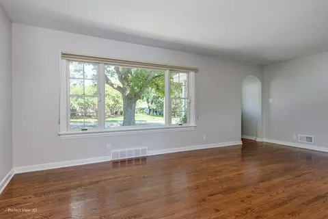855 Schomer Rd, Aurora, IL 60505 photo 21