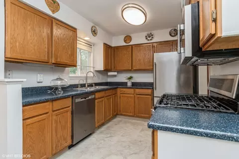 21156 W Covington Dr, Plainfield, IL 60544 photo 9