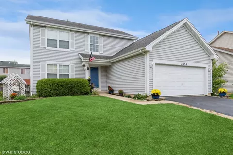 21156 W Covington Dr, Plainfield, IL 60544