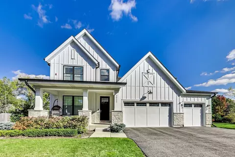 30447 N Preserve Dr, Libertyville, IL 60048