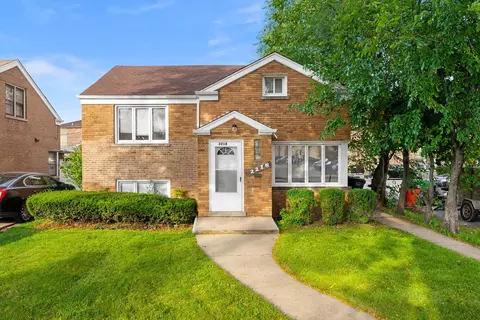 2218 S 24th Ave, Broadview, IL 60155