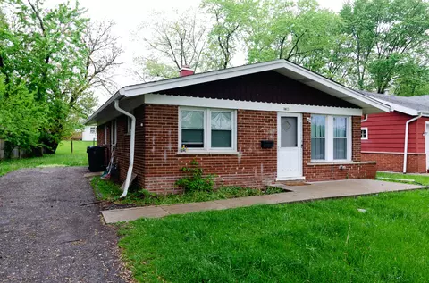 17306 Mahoney Pkwy, Hazel Crest, IL 60429
