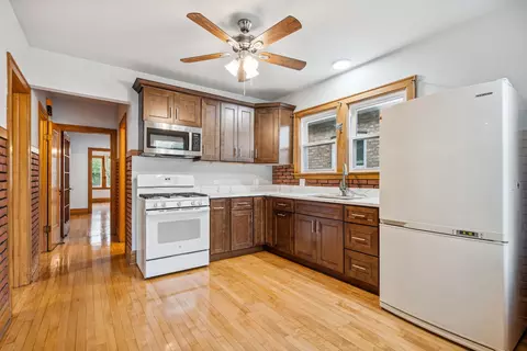 3546 Wesley Ave, Berwyn, IL 60402 photo 7