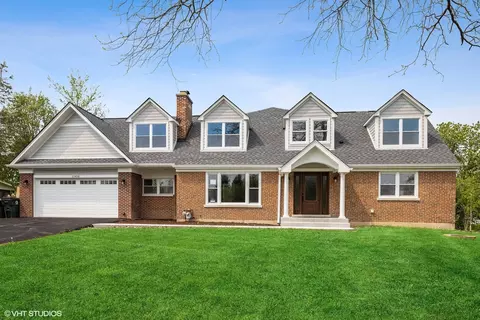 11430 79th St, Burr Ridge, IL 60527