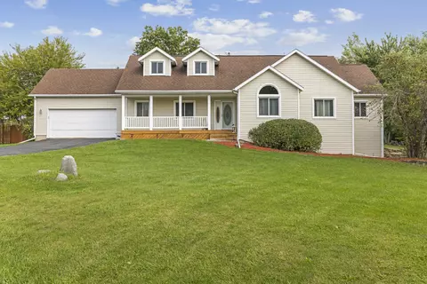 11883 Pony Ln, Belvidere, IL 61008