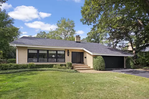 2812 Idlewood Ln, Highland Park, IL 60035