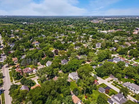 917 N Cross St, Wheaton, IL 60187 photo 37