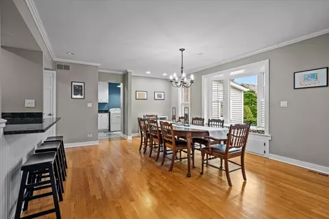 917 N Cross St, Wheaton, IL 60187 photo 7