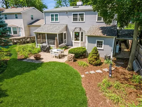 917 N Cross St, Wheaton, IL 60187 photo 29
