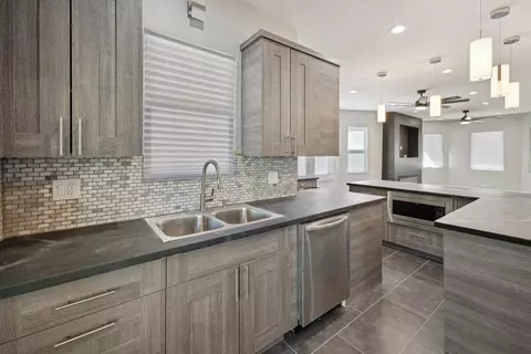 217 N Lorel Ave, Chicago, IL 60644 photo 8