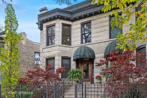 1050 W Berwyn Ave #2, Chicago, IL 60640