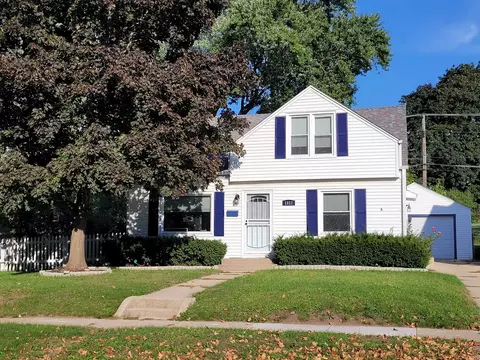 1812 Colorado Ave, Rockford, IL 61108