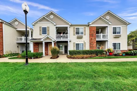 224 Bertram Dr #F, Yorkville, IL 60560