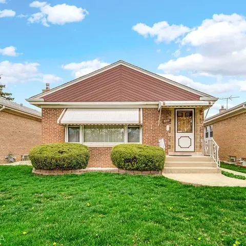 8210 W Giddings St, Norridge, IL 60706