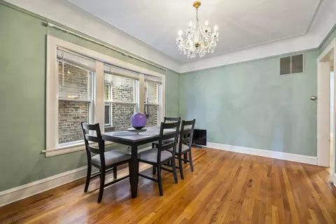 5619 N Artesian Ave, Chicago, IL 60659 photo 6