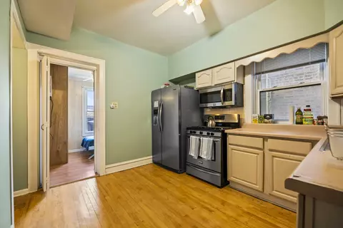 5619 N Artesian Ave, Chicago, IL 60659 photo 22