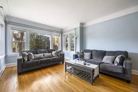 5619 N Artesian Ave, Chicago, IL 60659 photo 3