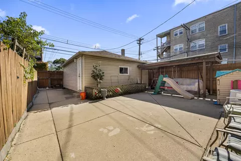 5619 N Artesian Ave, Chicago, IL 60659 photo 36