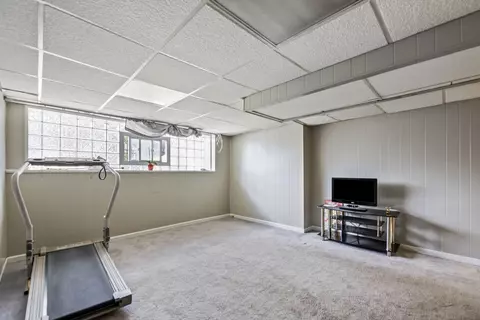 5619 N Artesian Ave, Chicago, IL 60659 photo 30
