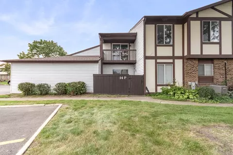 14 S Fernwood Dr # p, Bolingbrook, IL 60440