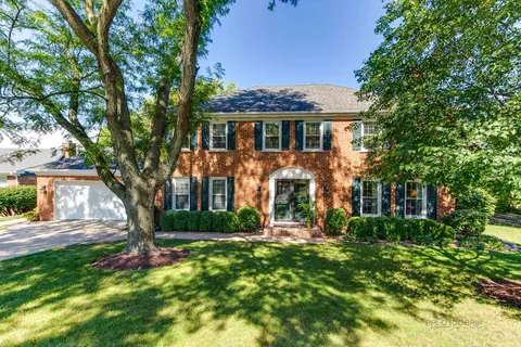 1420 Lake Shore Dr S, Barrington, IL 60010