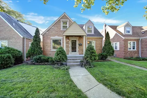 7805 W Seminole St, Chicago, IL 60631