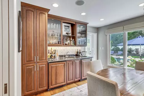 1763 Killarney Ln, Northbrook, IL 60062 photo 4