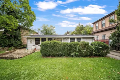 135 N Walnut Ave, Wood Dale, IL 60191