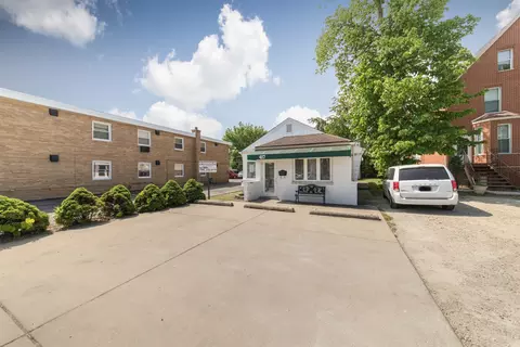 417 W Talcott Rd, Park Ridge, IL 60068