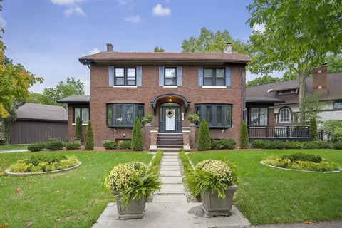 197 Longcommon Rd, Riverside, IL 60546 photo 1