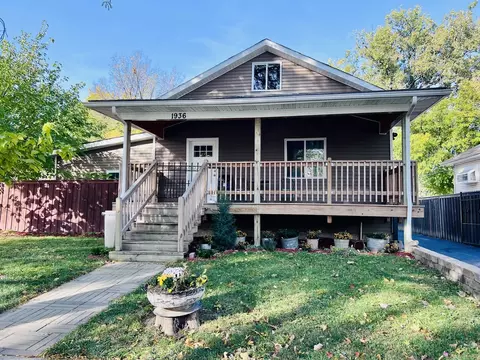 1936 S 5th Ave, Maywood, IL 60153