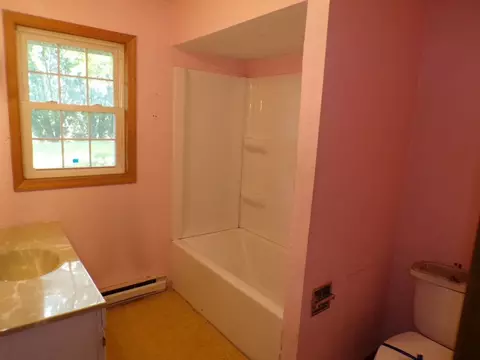 5779 W Town Line Rd, Leaf River, IL 61047 photo 9