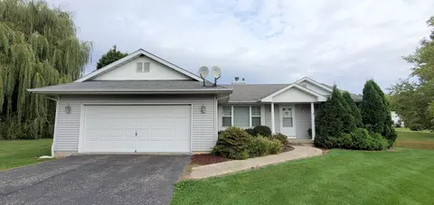 504 Fieldstone Ct, Mount Morris, IL 61054