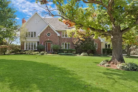 5511 Hilltop Ln, Libertyville, IL 60048