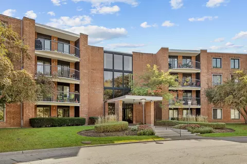 1415 E Central Rd #419C, Arlington Heights, IL 60005