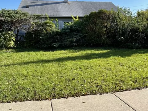 116 Fairview Ln, Streamwood, IL 60107