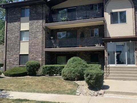 13526 Lawler Ave #27, Crestwood, IL 60445