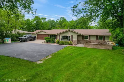 26848 S Dixie Hwy, Crete, IL 60417