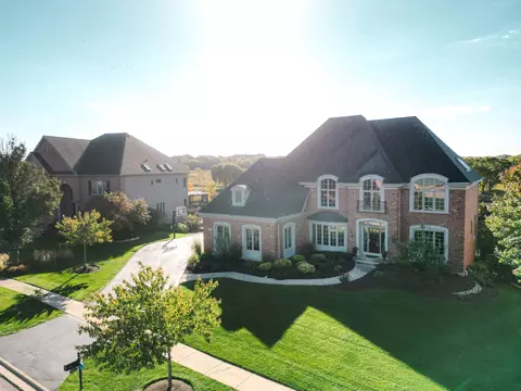 3 N665 Herman Melville Ln, Saint Charles, IL 60175